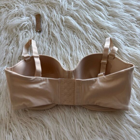Skims Fits Everybody Strapless Bra Sand Size 36DD - Picture 5 of 7